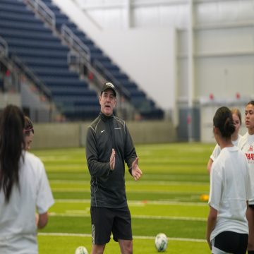 Women’s Soccer Head Coach Robert Podeyn kicks into gear at spring ID Camp